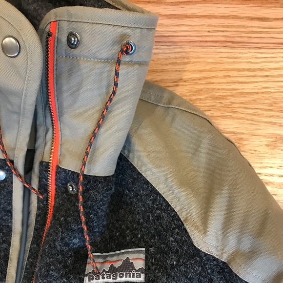 Patagonia Reclaimed Wool Parka - Picture 5 of 6